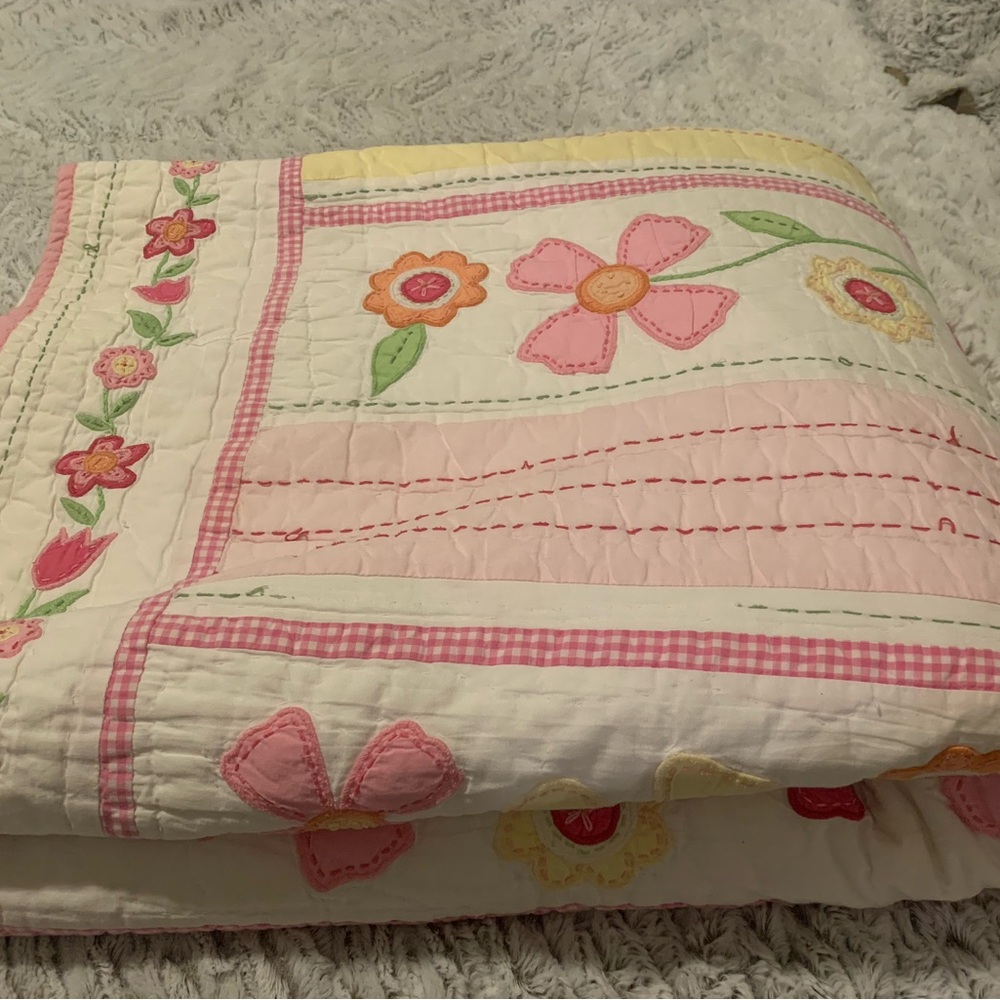 Pottery Barn Kids Floral Twin Quilt - Picture 2 of 3